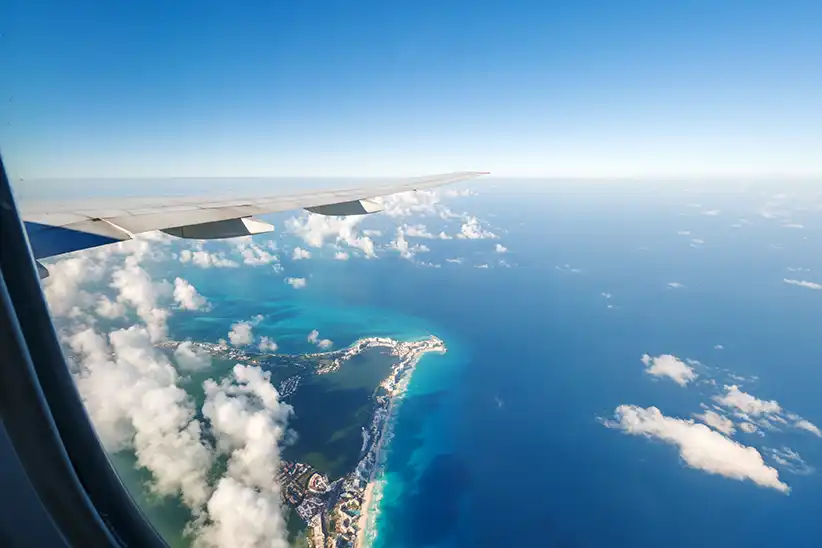 Cancun von oben beim Anflug auf den Flughafen