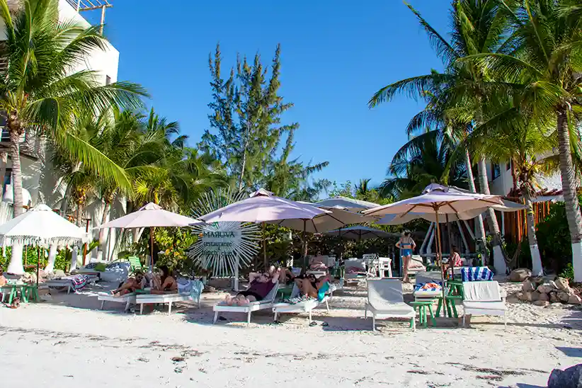 Der Strandclub Maruva auf der Insel Holbox