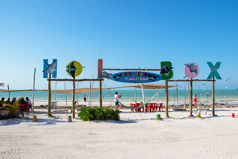 Beach Club Mantarraya in Holbox